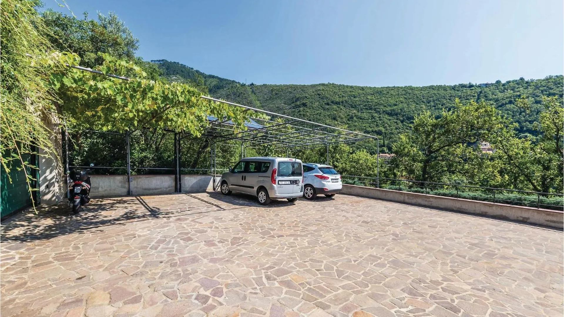 Stunning Apartment In Moscenicka Draga With Wifi