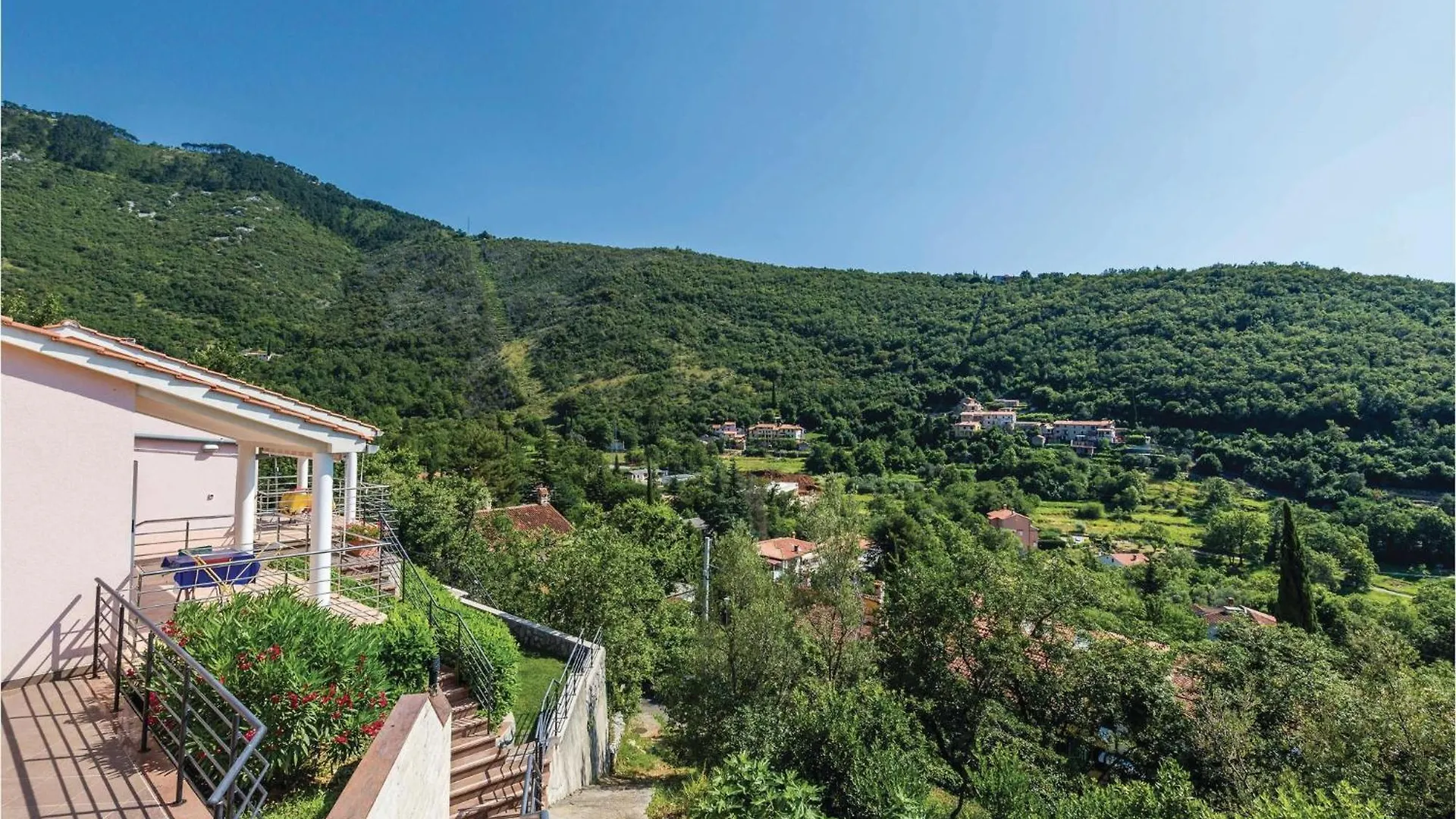 Stunning Apartment In Moscenicka Draga With Wifi