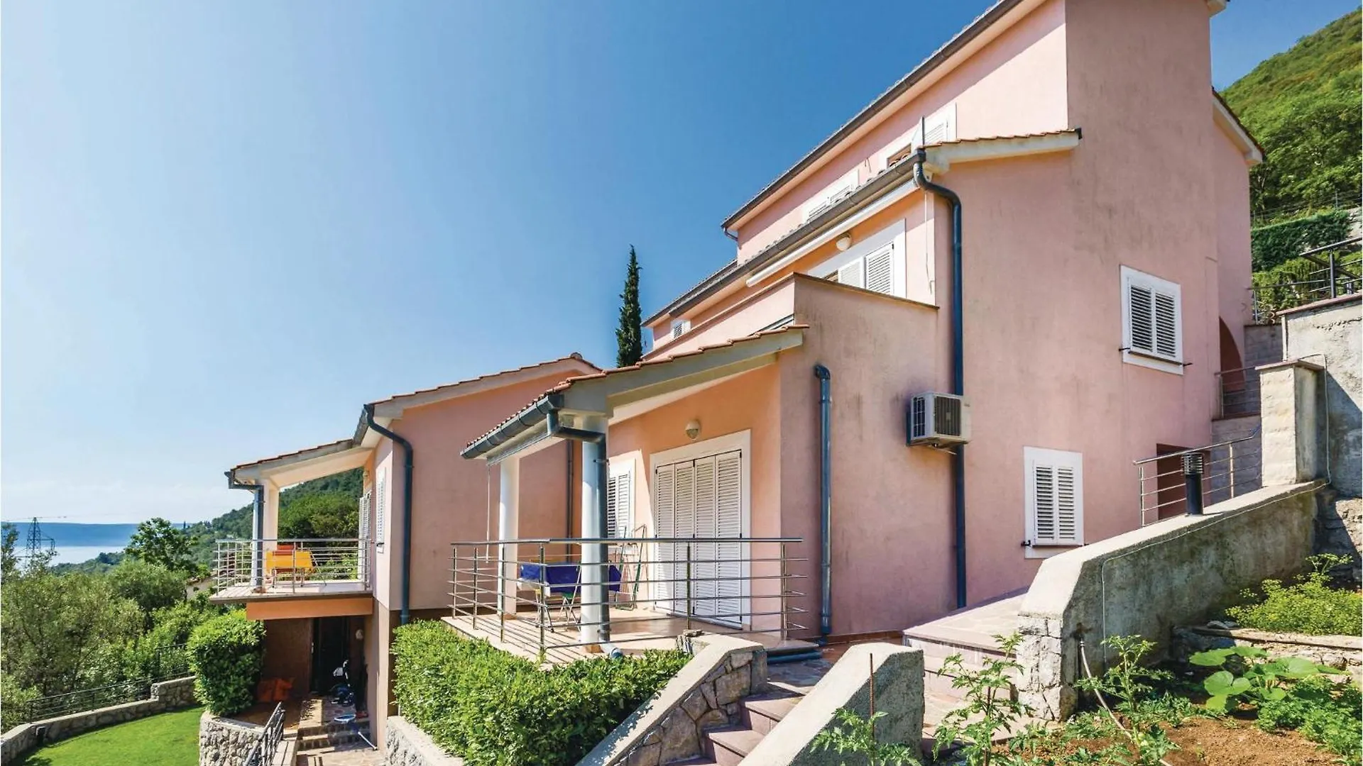 Stunning Apartment In Moscenicka Draga With Wifi