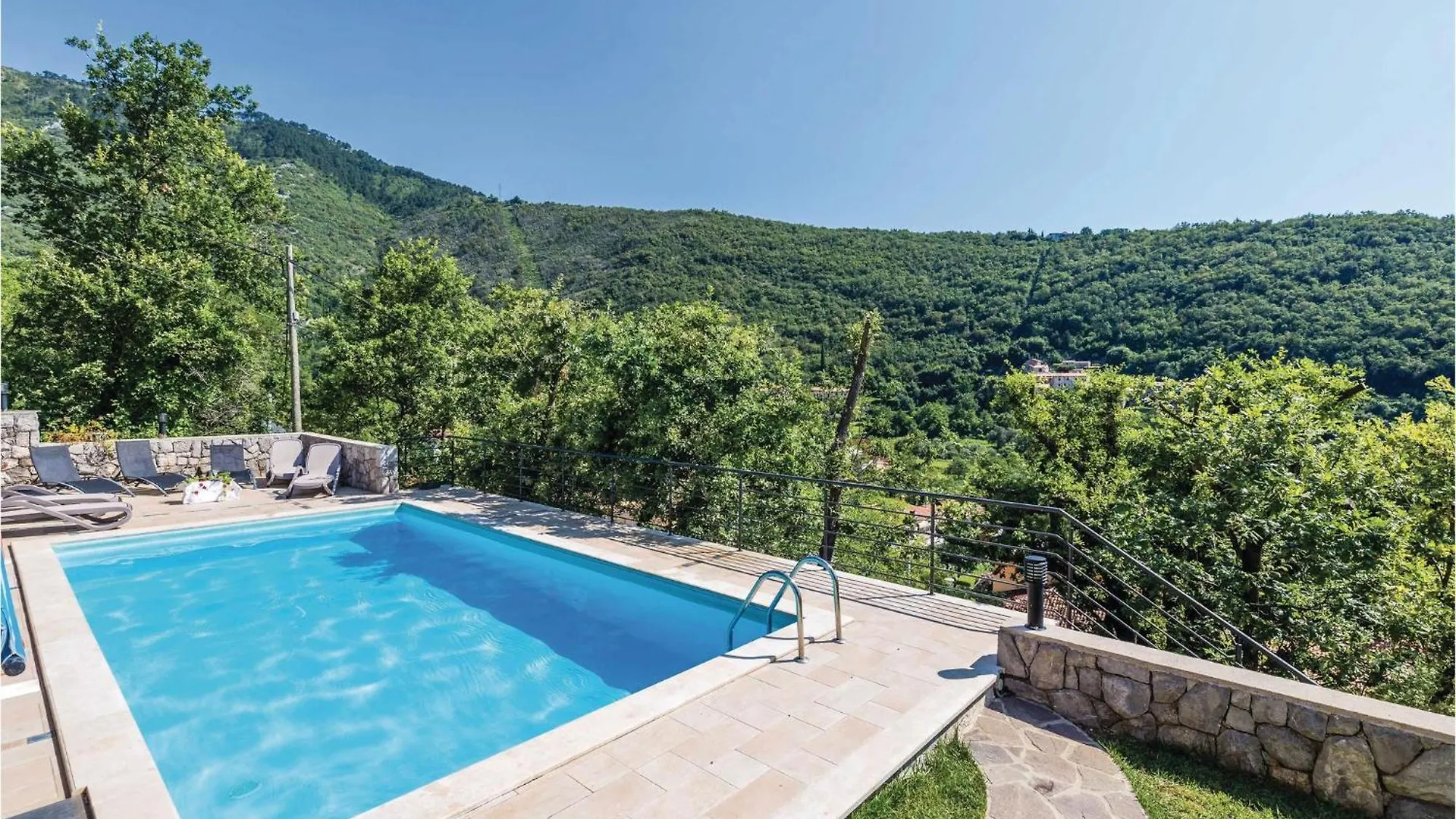 Stunning Apartment In Moscenicka Draga With Wifi